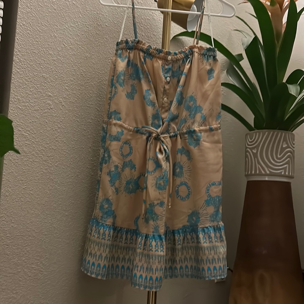 Pretty little summer dress